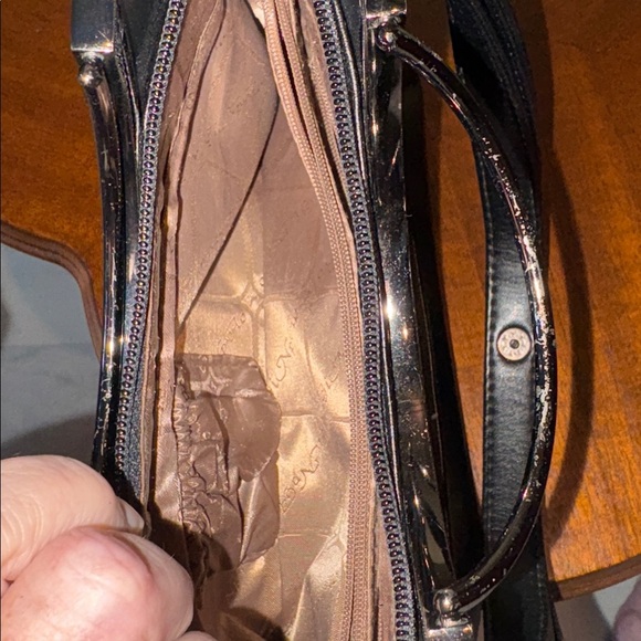 Gogo vegan Leather satchel shoulder bag black gunmetal hardware retro 3 Comp - Picture 15 of 17